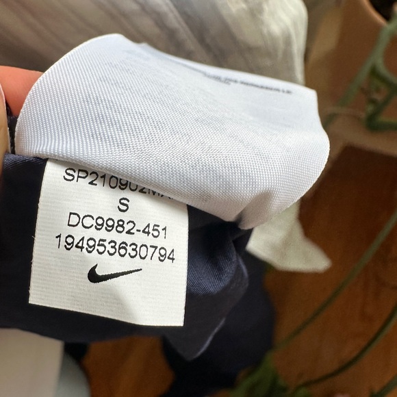 Nike Air x Kim Jones Trench Coat size S reversible navy pinstripe fishtail - Picture 12 of 13